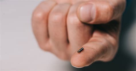 man gets rfid chip implant|The microchip implants that let you pay with your hand.